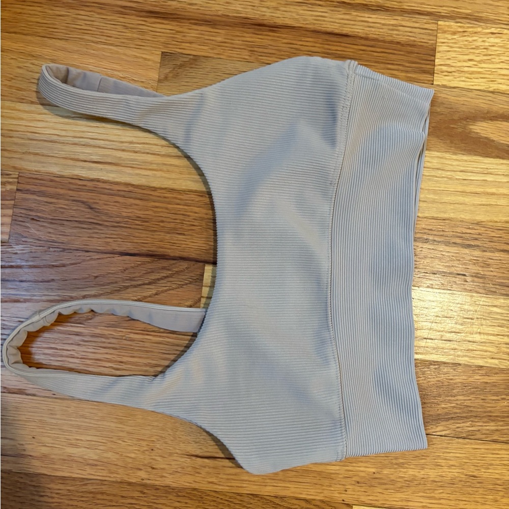Beach Riot Sports Bra - Picture 9 of 10